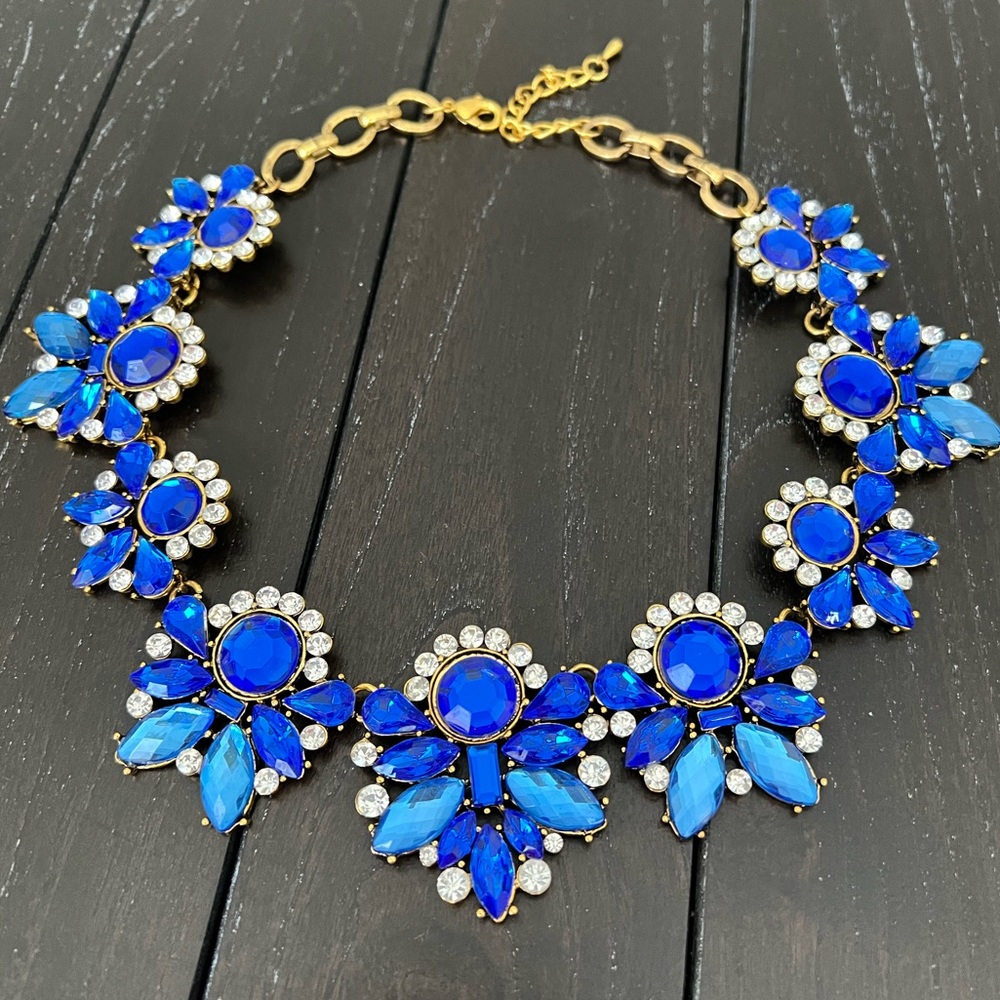 Statement Necklace NWOT